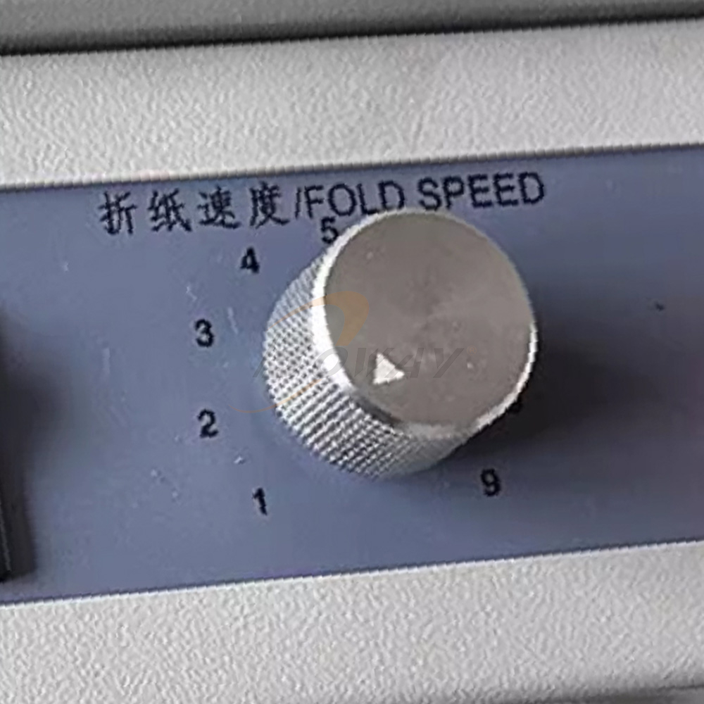 CF 4238 Automatic Cross Folder